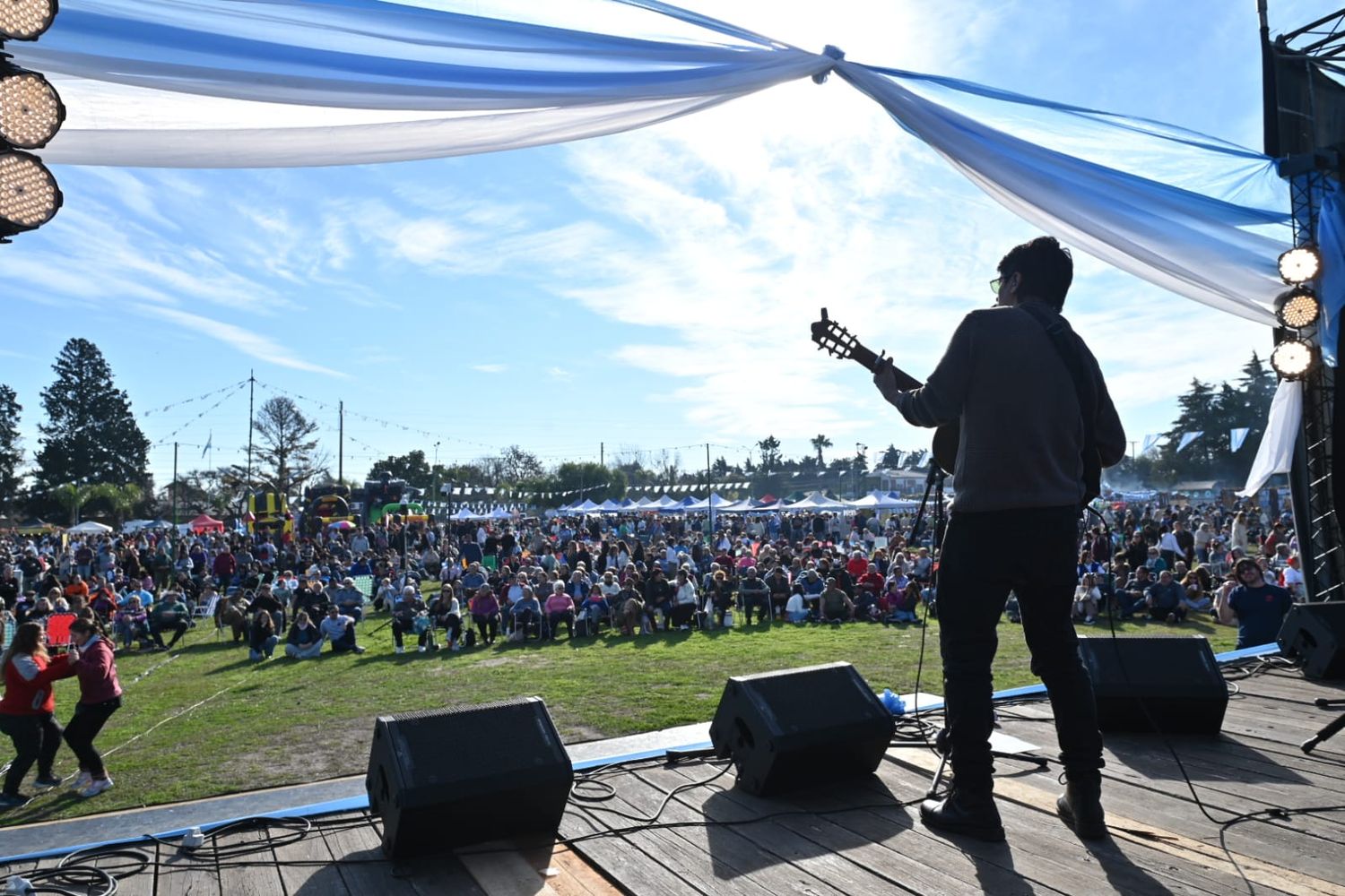 Fiesta Provincial de la Bandera en Pueblo Belgrano