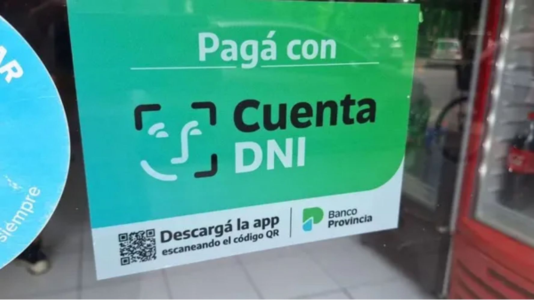 Los comercios adheridos.