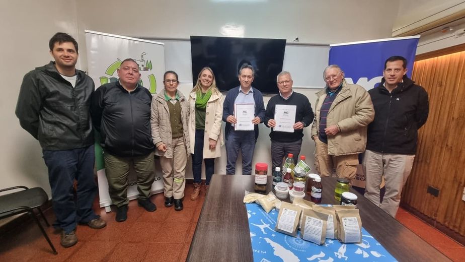 Montecarlo y Puerto Rico firmaron un convenio para impulsar el reciclaje de aceite de cocina usado