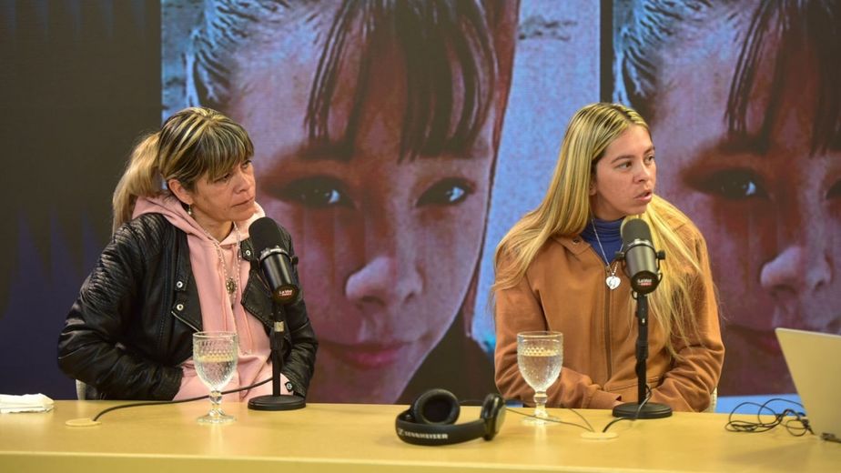 “Me boludearon en la cara”: la fuerte crítica de la mamá de Agostina Vega por la demora de la Policía