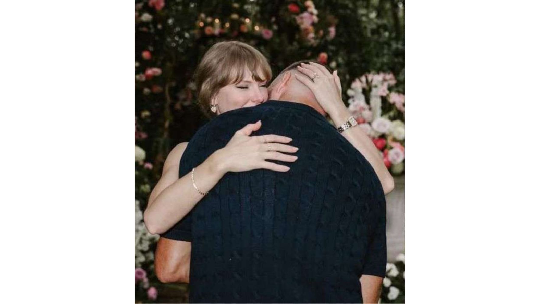 La pareja anunció su compromiso hace casi 1 año.
