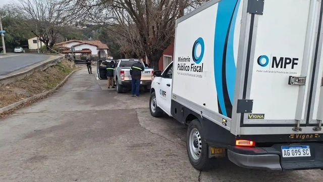 Investigan si los restos hallados en La Falda pertenecen a una mujer desaparecida.