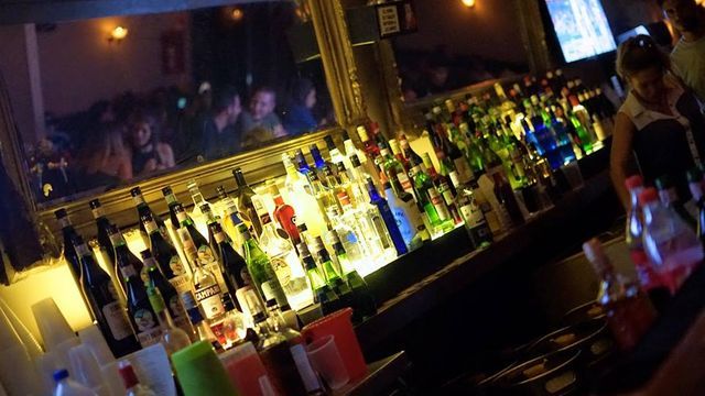 Cierra un conocido bar de Palermo