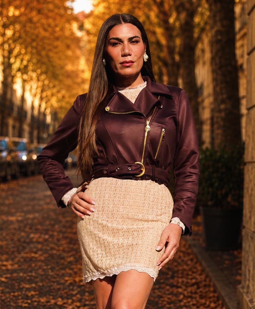 Botas y vestido: Flor de la V dio cátedra de estilo con un look de invierno de tonos neutros en tendencia