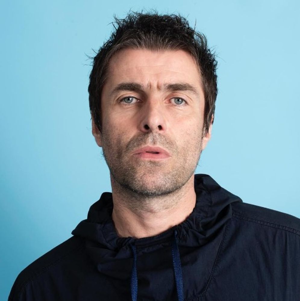 Escándalo con Liam Gallagher: se cruzó con un hincha argentino y se peleó con el cantante de Maná