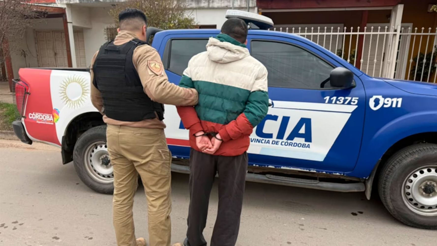 Un chofer de Didi amenazó a una pasajera y la tiró del auto.