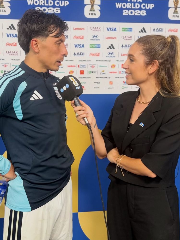 ¡Sorprendió a todos! El look de Sofi Martínez para entrevistar a Messi tras el pase a octavos del Mundial 2026