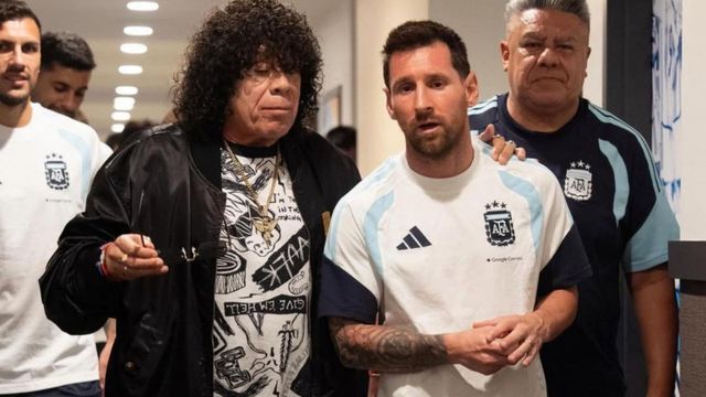 Fanatismo por La Mona y Messi.