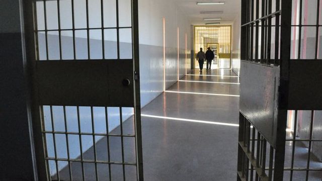 Condenado por narcotráfico, pidió no salir de la cárcel por no sentirse apto para reinsertarse en la sociedad.