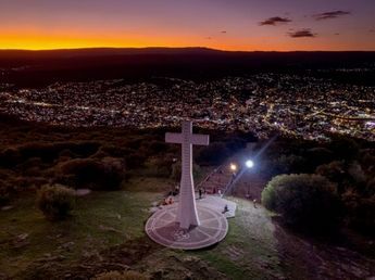 Senderismo bajo las nubes: una experiencia diferente en el Cerro La Cruz