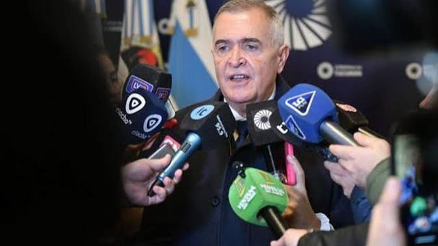 La Caja Popular no podrá dar préstamos a privados, por lo que el Gobierno busca una alternativa con el CFI.
