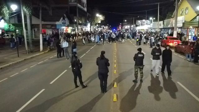 Eldorado: operativo por los festejos de la Selección terminó con dos demorados y motos retenidas.