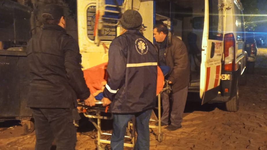 Posadas: hallaron inconsciente a una joven en su departamento y sospechan una fuga de gas