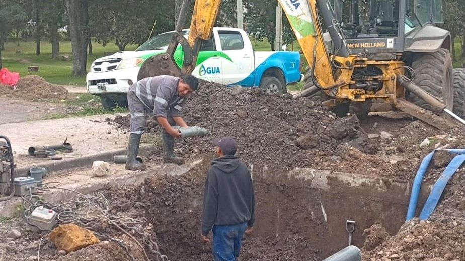 Técnicos y operarios de Agua Potable de Jujuy trabajarán en horario nocturno en Alto Comedero