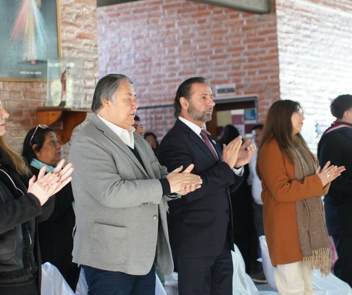 El presidente del Concejo Deliberante agradeció a la dirección del colegio y a los equipos organizadores.