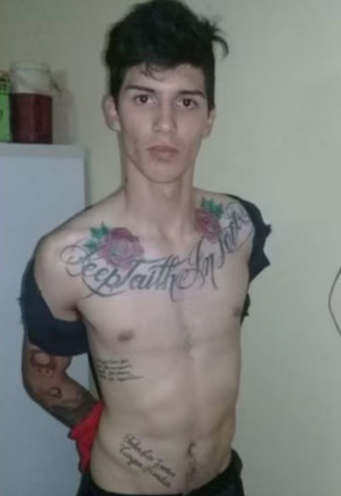 Mató a toda su familia, creyó que nadie lo descubriría y un detalle lo delató.