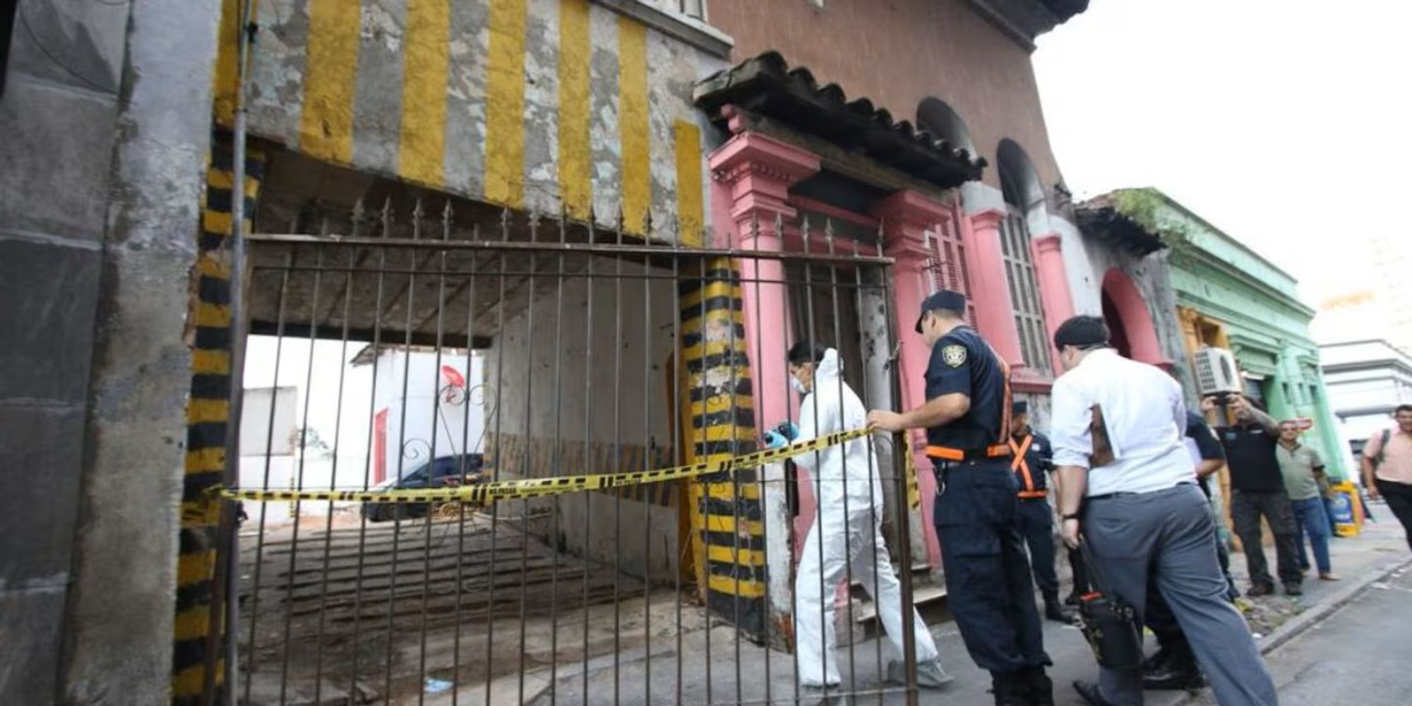 Mató a toda su familia, creyó que nadie lo descubriría y un detalle lo delató.
