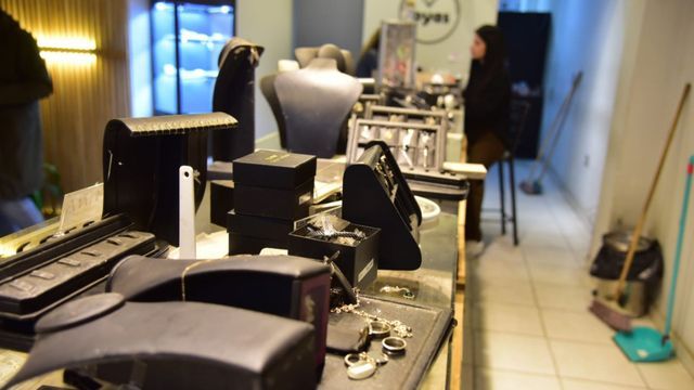 Los detalles del robo en una joyería del centro de Córdoba. 