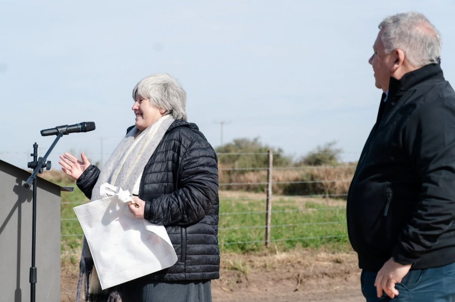 Entrega viviendas en Arroyito Nuevo Barrio Sur Plan Casa y Casa Social