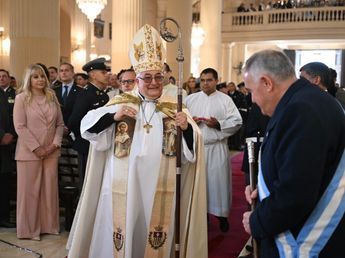  "No nos enfrentemos entre hermanos": el mensaje del Arzobispo en el Tedeum