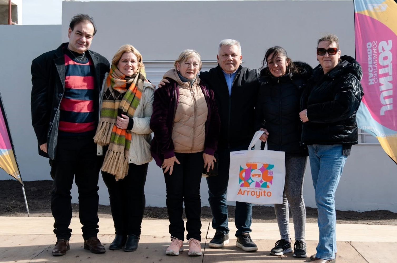 Entrega viviendas en Arroyito Nuevo Barrio Sur Plan Casa y Casa Social