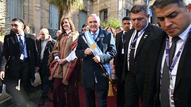 Jaldo, Villarruel y legisladores nacionales participaron de los festejos por el 210° aniversario de la Independencia.