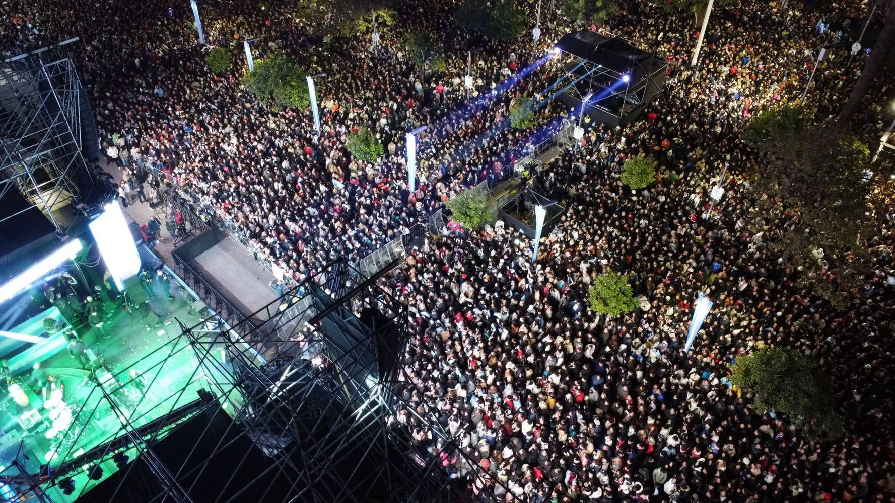 El comunicado destacó las calles repletas de familias durante los festejos por la Independencia.