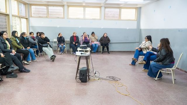 Profesionales se formaron en estrategias de prevención y atención integral.