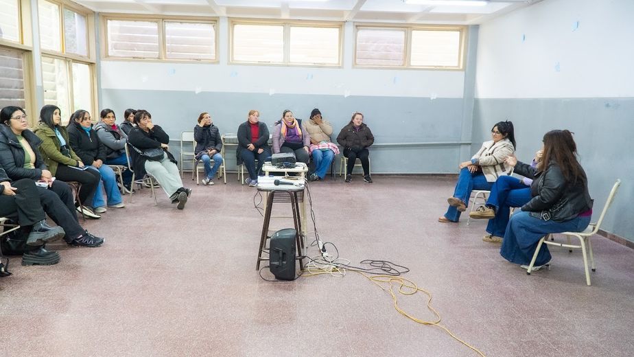 Salud impulsa la formación en abordaje de violencias y salud mental infantojuvenil