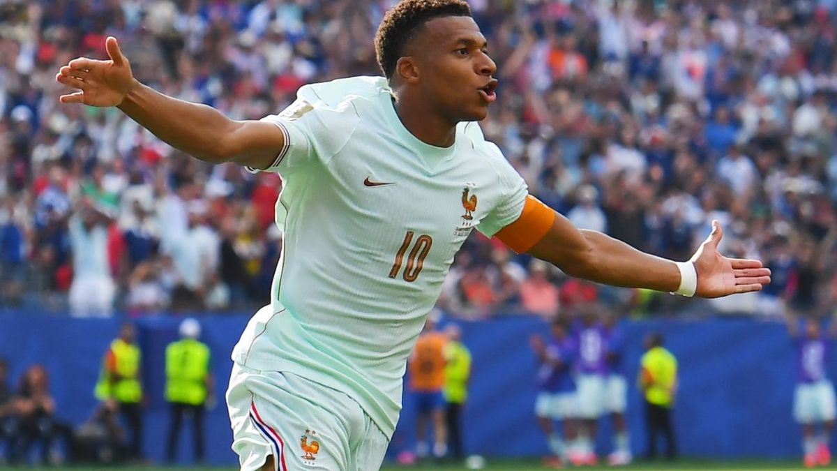 Francia se sacó de encima a Marruecos y Mbappé no le da tregua a Messi