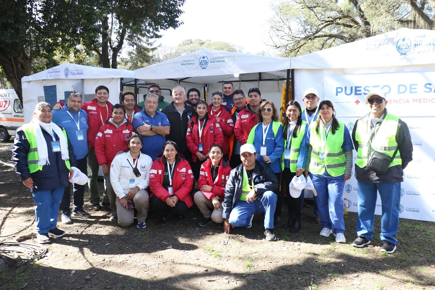 Un operativo de 4 carpas sanitarias, coordinado con la Dirección de Emergencias 107 y el Hospital Móvil, comenzó a planificarse varios días antes de la celebraciones.