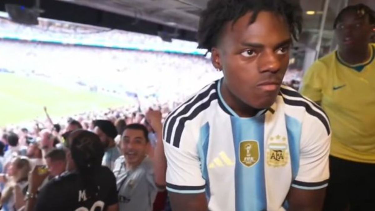 Speed, el streamer anti-Messi, apareció con la camiseta de la Selección ante Suiza: ¿anulo mufa?