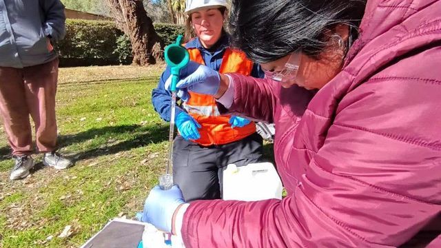 La actividad buscó reforzar los conocimientos de los egresados de la Tecnicatura en Ambiente de la UNCa.