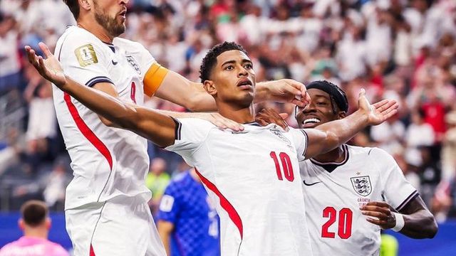 Bellingham por duplicado, para alcanzar a Kane como goleador, en la Inglaterra semifinalista.
