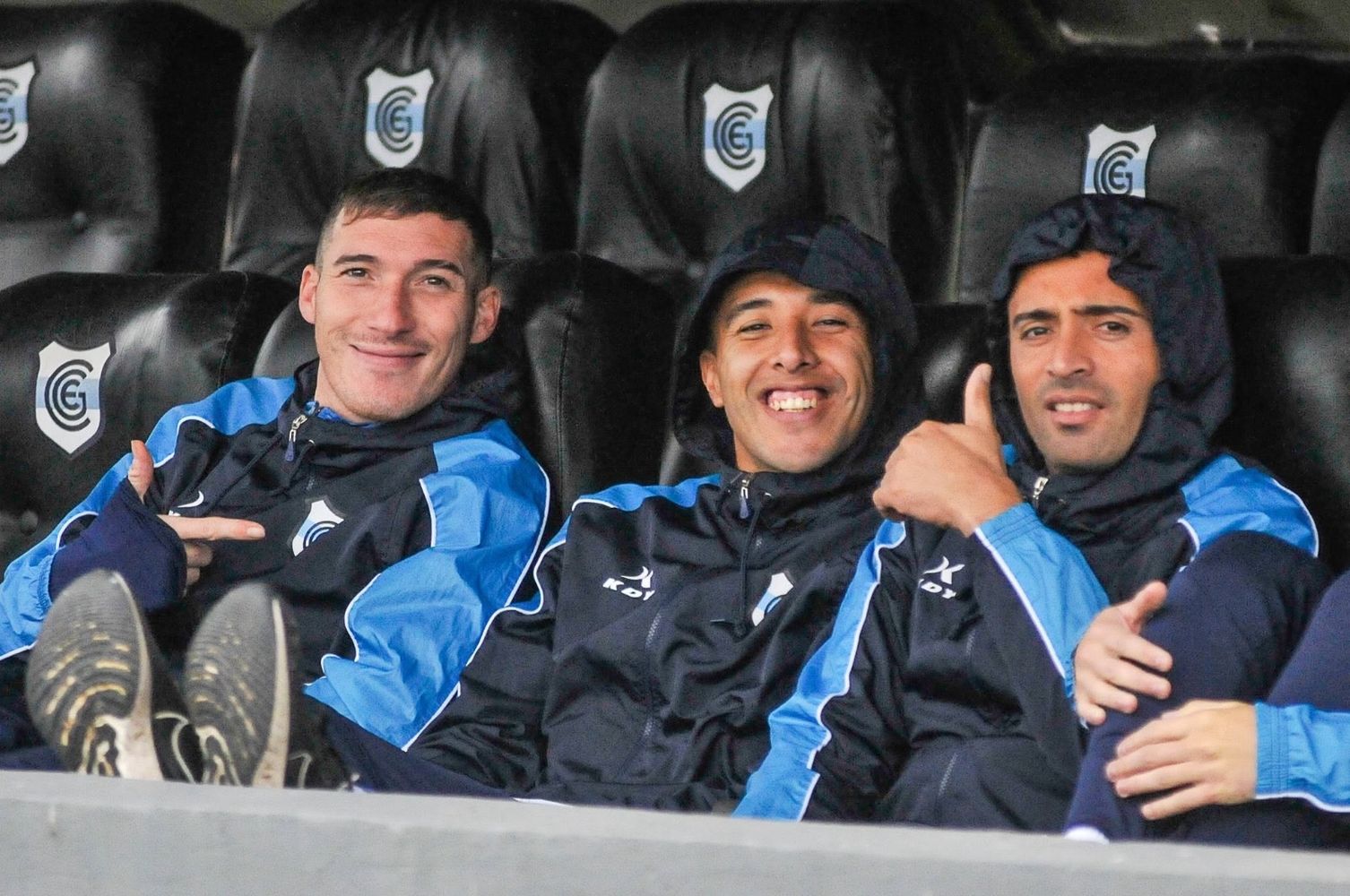 Con el pulgar hacia arrriba, Francisco Molina sería uno de los futbolistas que regresarían a la titularidad en la fecha 20 de la Primera Nacional. Otro de los reincorporados a la formación inicial del "Lobo" jujeño sería Nicolás Dematei.