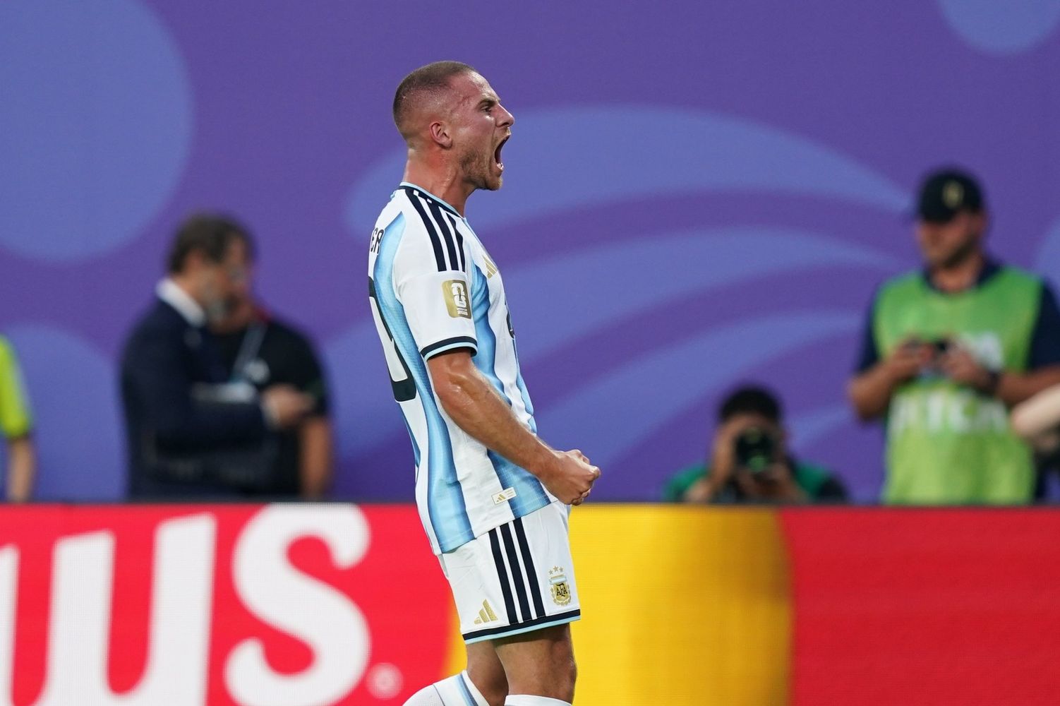Alexis Mac Allister grita el gol de Argentina a Suiza por cuartos de final del Mundial 2026
