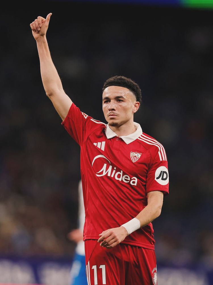 El jugador de Sevilla de España.
