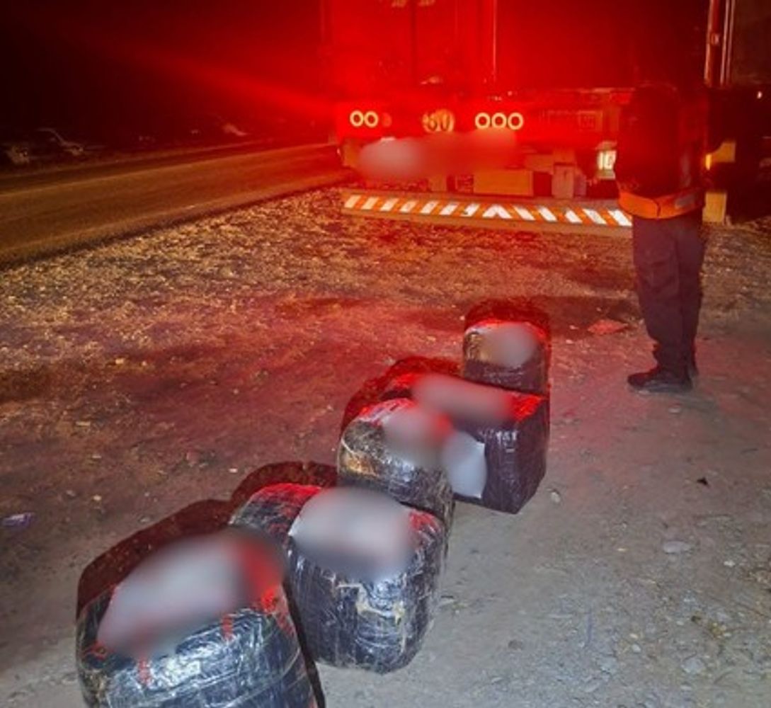 Casi 44 kilos de droga fueron secuestrados tras ser detectados en el Puesto Fronterizo Cabo Vallejo.