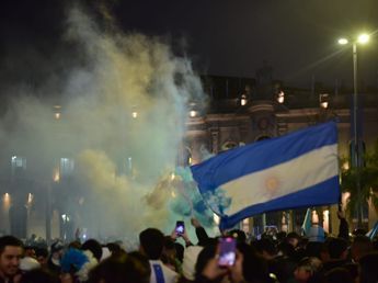 Asi fueron los festejos en Córdoba por la Selección en semifinales: en Patio Olmos y con fuerte operativo