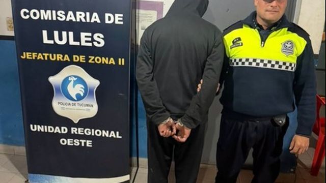  El hombre fue trasladado a la dependencia tras resistirse violentamente al operativo.