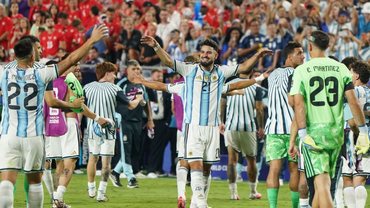 ¿Nació un romance? El jugador de la Selección que brilló ante Suiza y despertó rumores con una influencer
