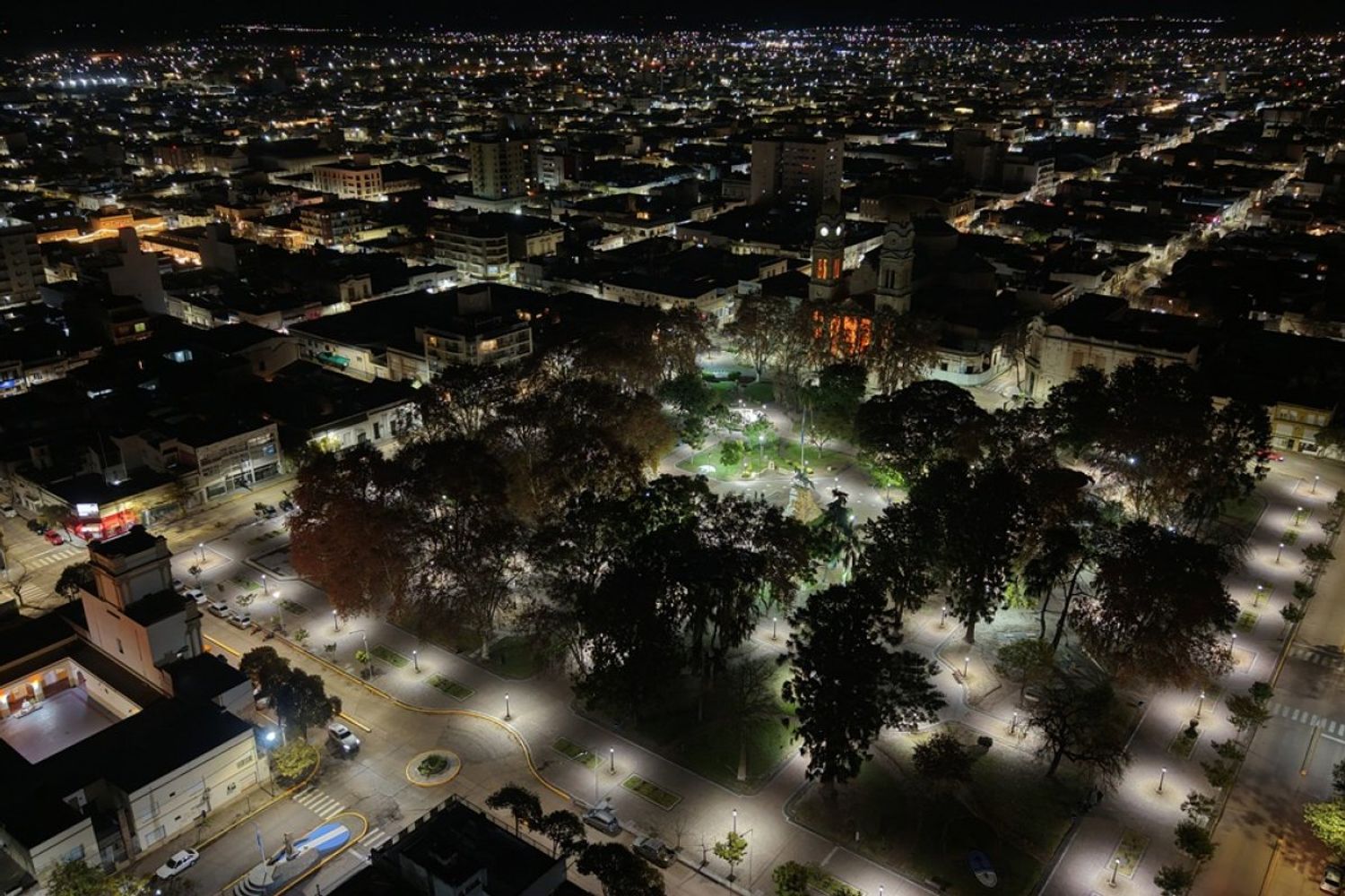 Iluminación LED en Gualeguaychú.