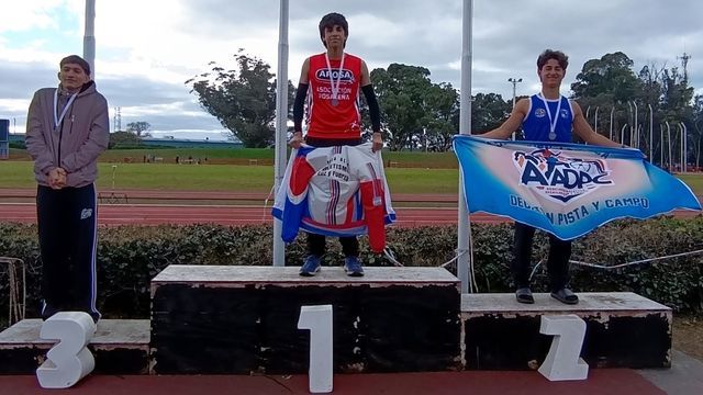 Mateo Ledesma, Campeón Provincial U-23 en salto en largo.