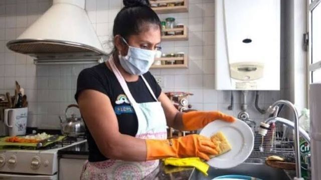 Empleadas domésticas: cuánto cobran en septiembre de 2026 con el nuevo aumento