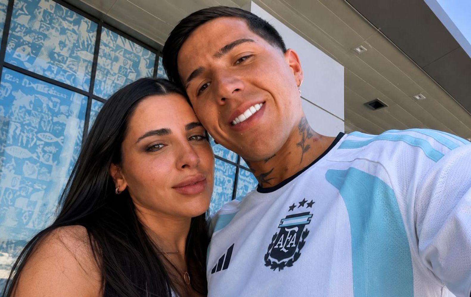 Valentina Cervantes y Enzo Fernández