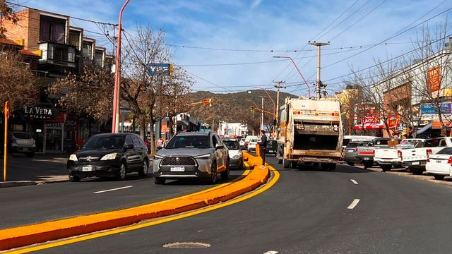 Inauguración de la obra de repavimentación de Ruta 14. La obra contempló además el nuevo acueducto de agua.