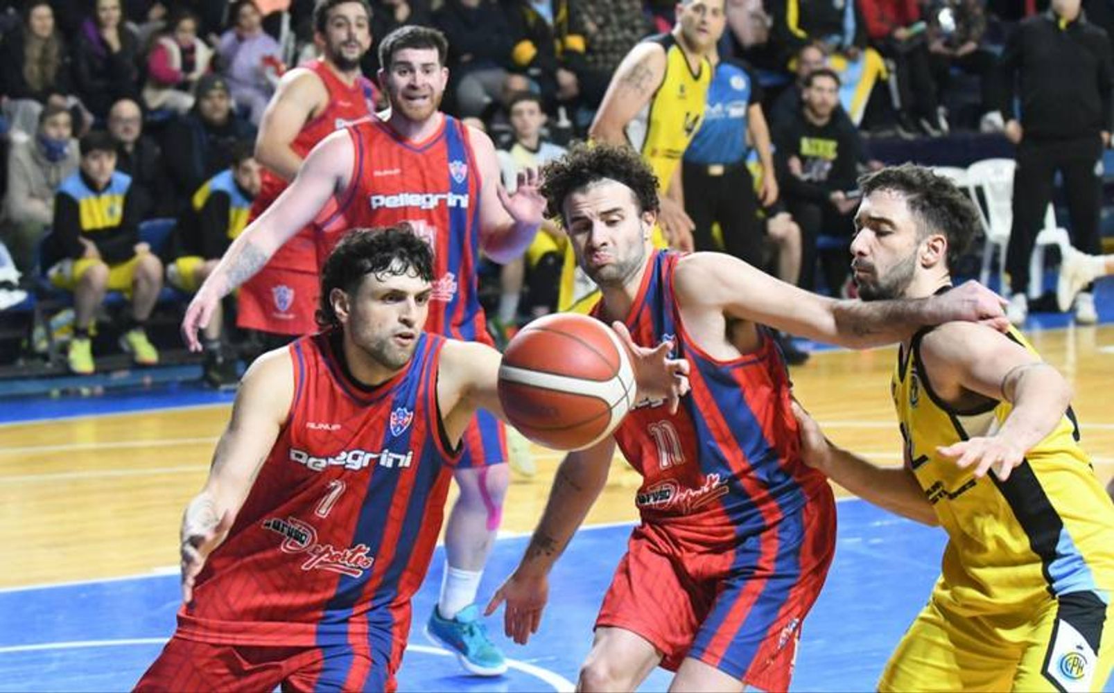 Pellegrini - Caza y Pesca definirán la final en un quinto partido. 