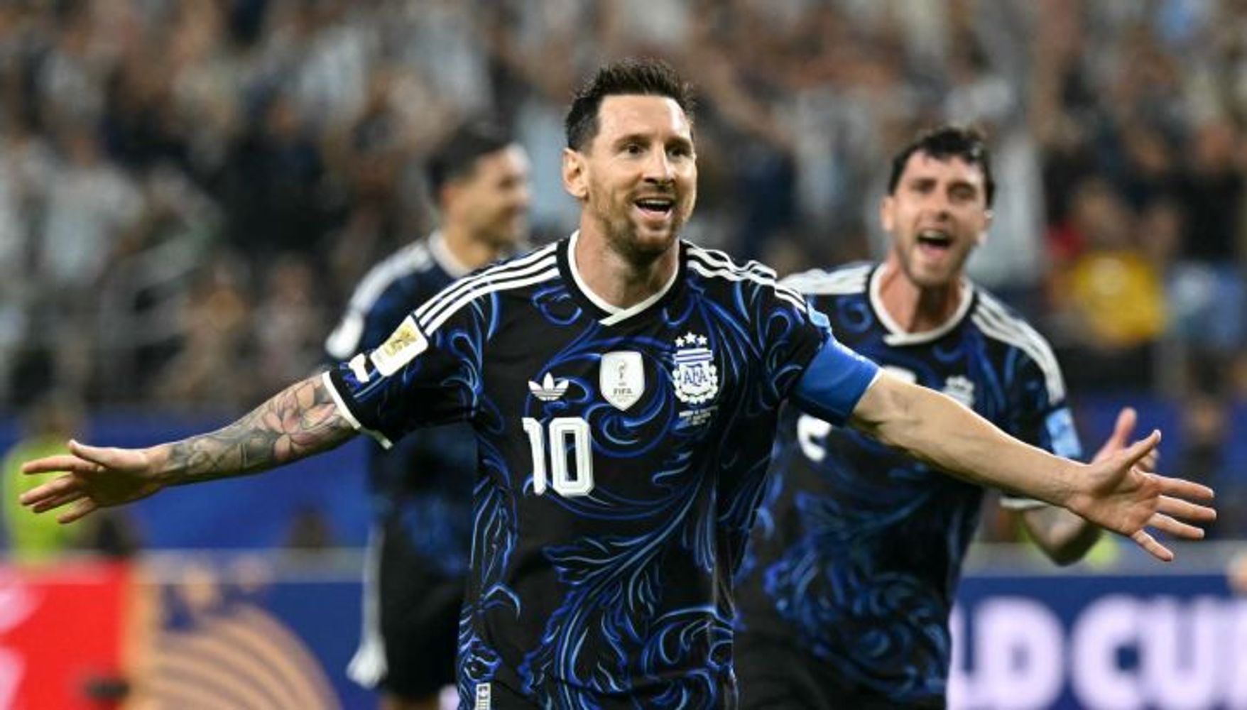 La inesperada reacción del DT de Inglaterra al enterarse de que Argentina jugará con la camiseta azul.