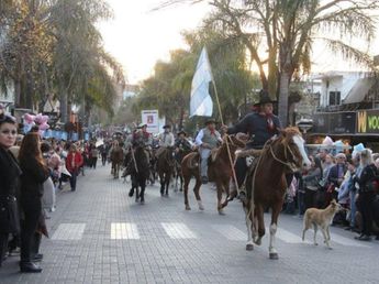 Villa Carlos Paz celebra sus Fiestas Patronales y sus 113 años de historia
