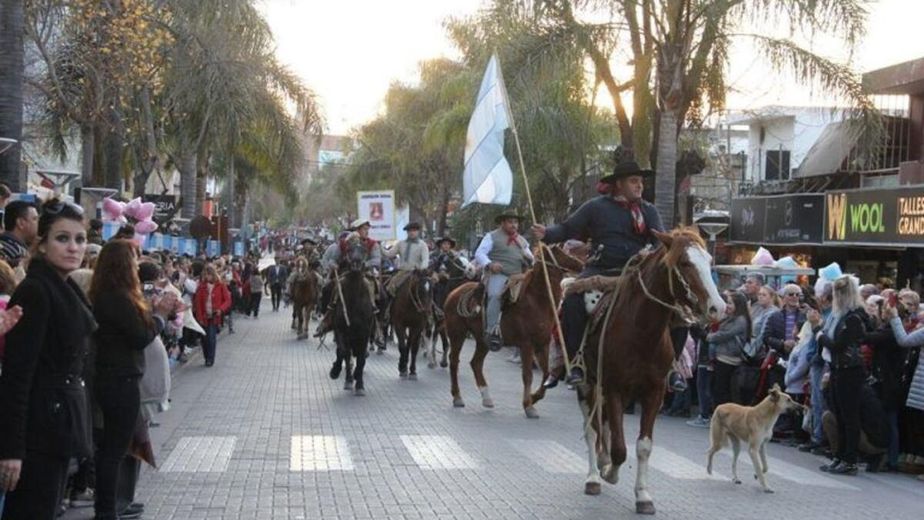 Villa Carlos Paz celebra sus Fiestas Patronales y sus 113 años de historia